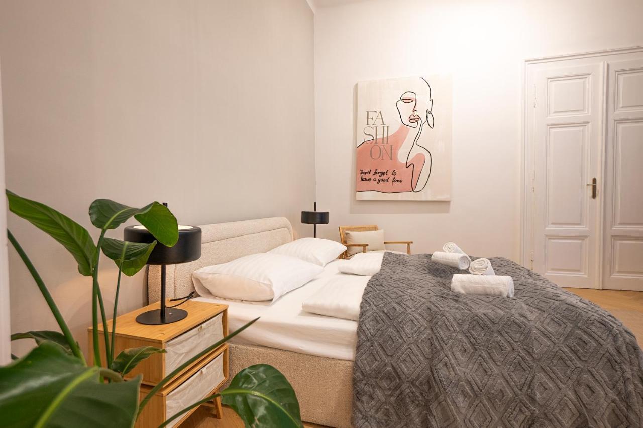 Spacious 110М2 Flat In The City Center 비엔나 외부 사진